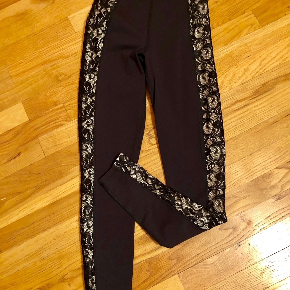 KARMA BLACK LEGGINGS WITH LACE SIDES